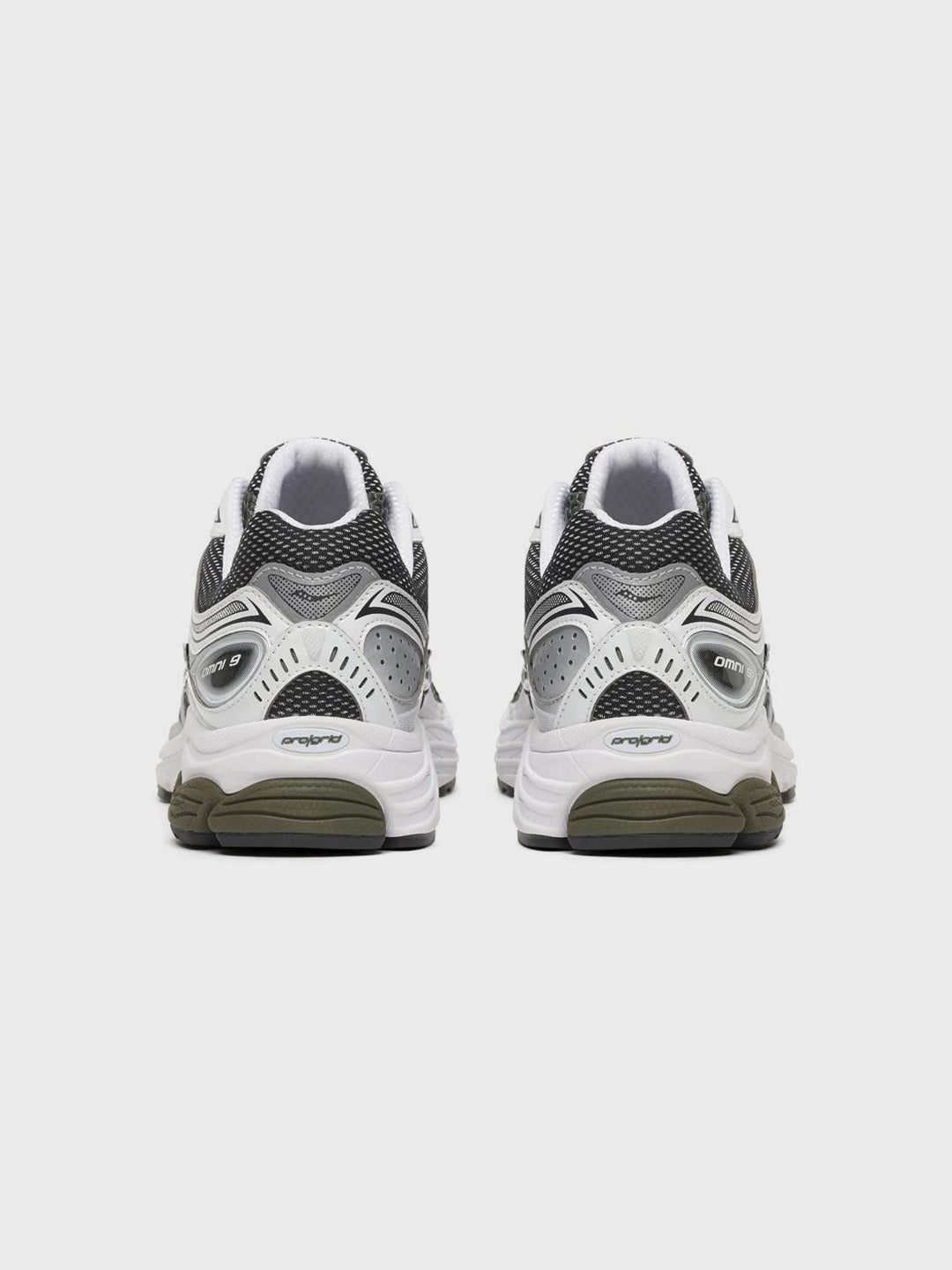 Saucony ProGrid Omni 9 Sneakers Fatigue – S101245-1093 – achterkant