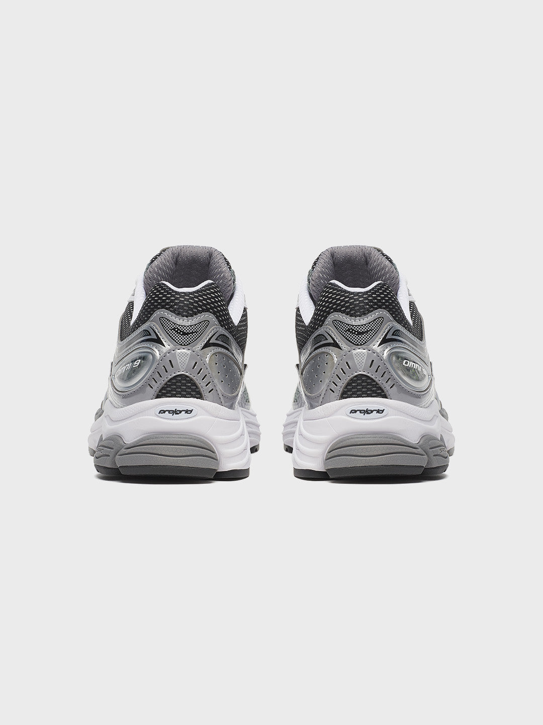 Saucony Progrid Omni 9 Sneakers Grey/Silver - achterkant