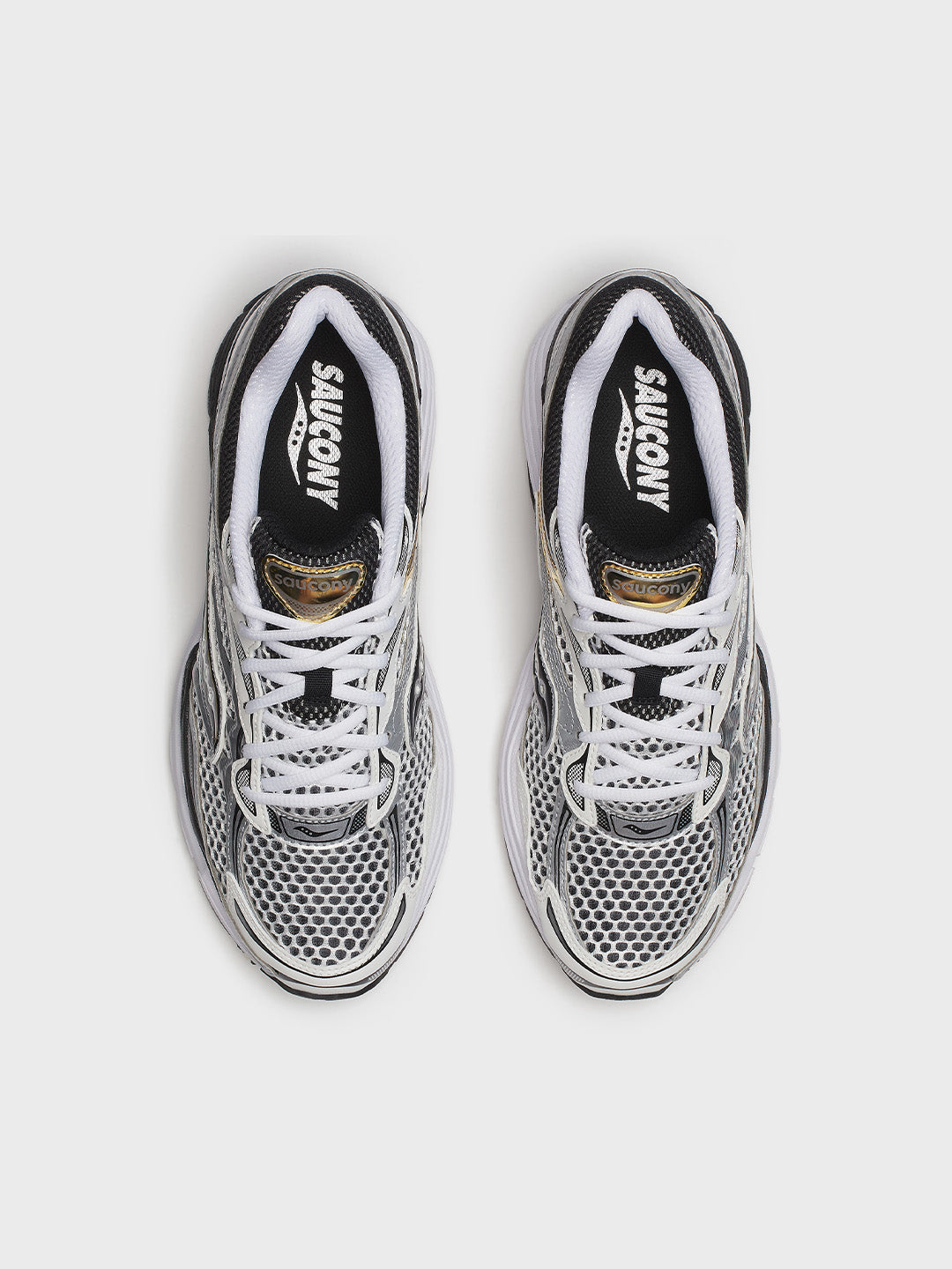 saucony progrid omni 9 silver/gold sneakers