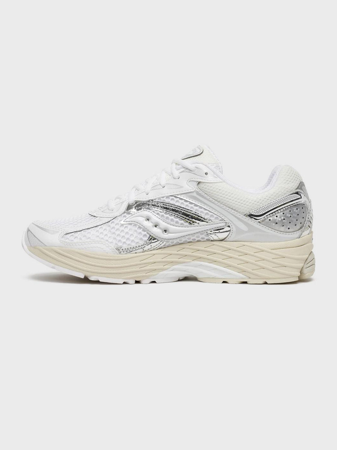 Saucony ProGrid Omni 9 Sneakers | White/Eggshell