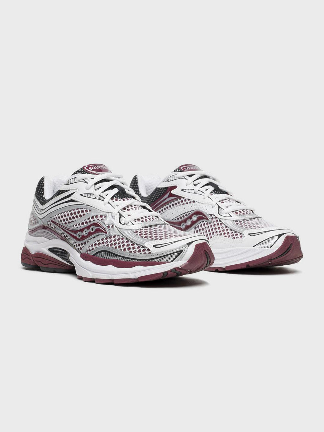 Saucony ProGrid Omni 9 Sneakers White/Maroon – S101245-1095 – voorkant