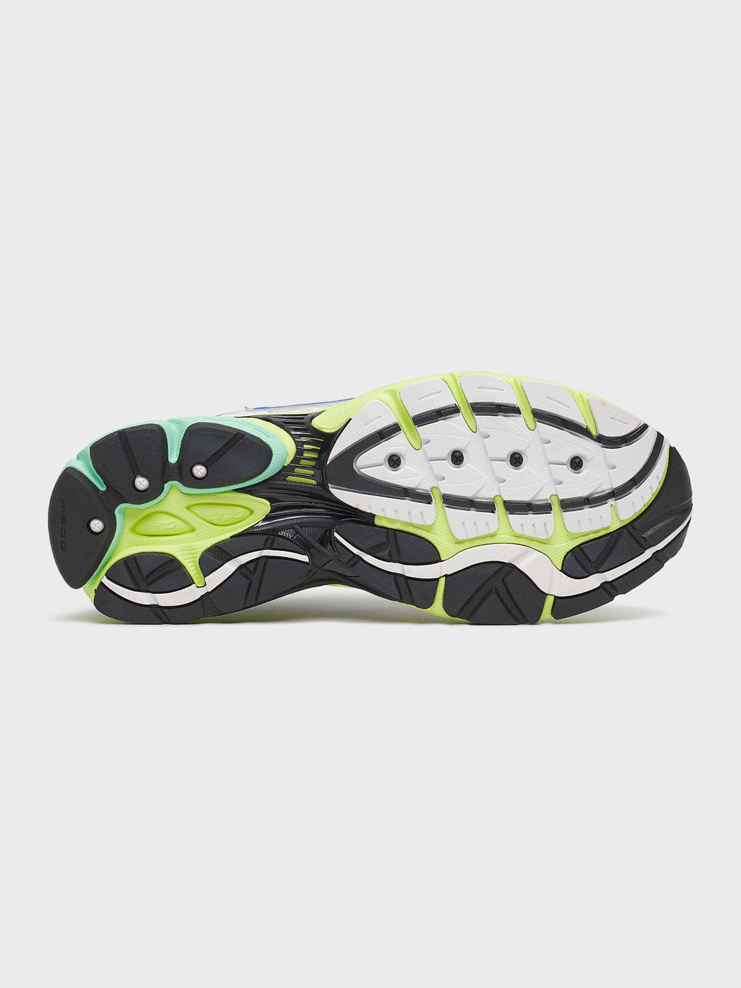 Saucony ProGrid Omni 9 Sneakers White/Tart - S101245-1013 - zool