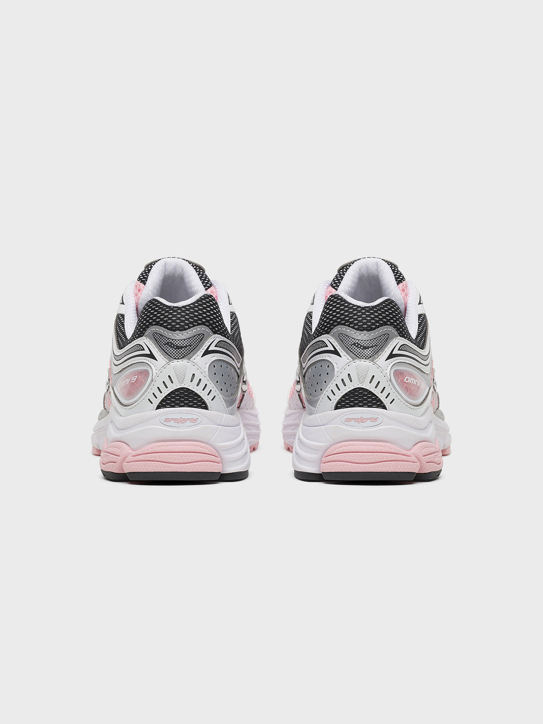 Saucony ProGrid Omni 9 Sneakers White/Touch – S101245-1016 – achterkant