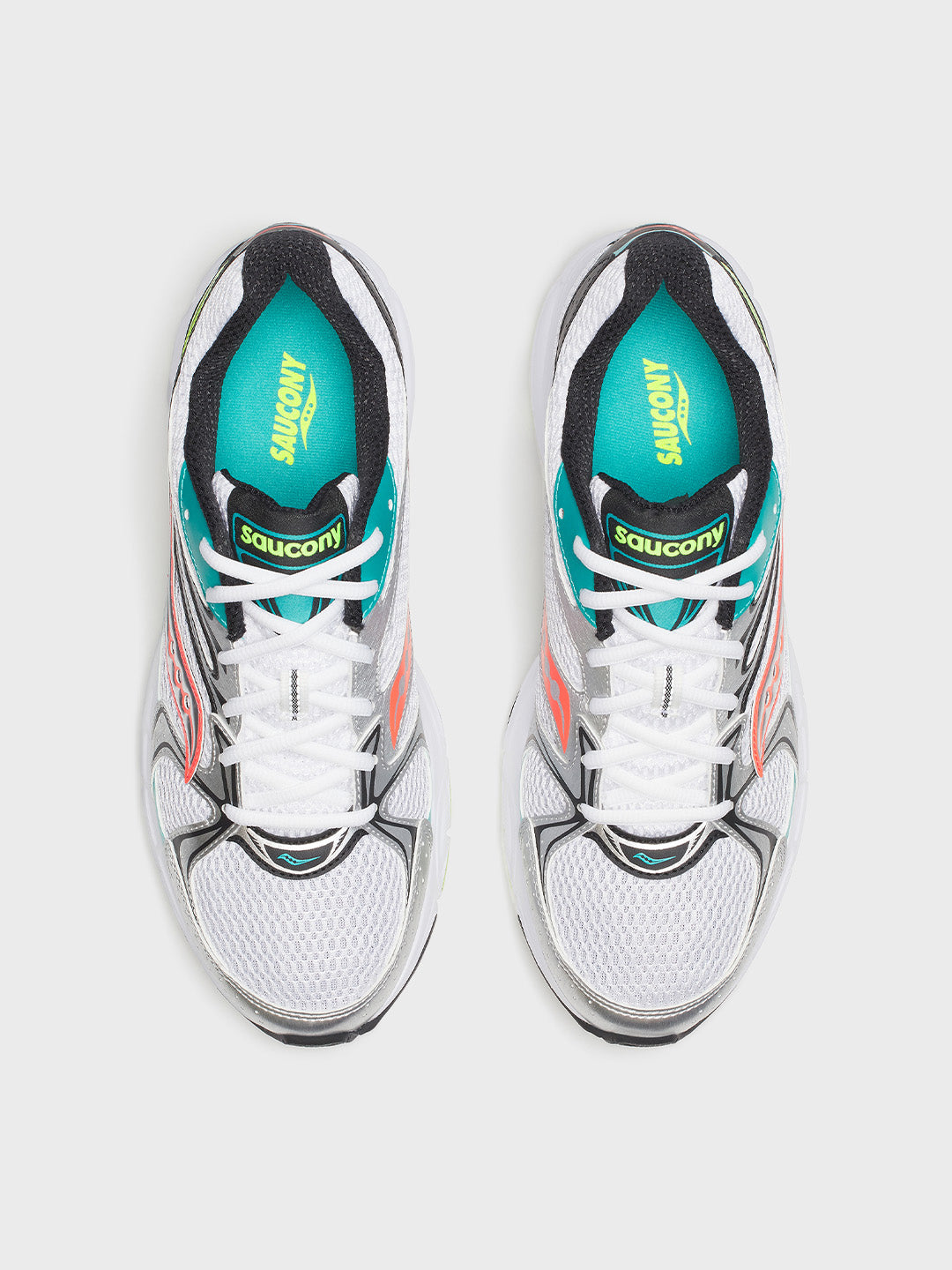 Bovenaanzicht van de Saucony sneakers met mesh en metallic details