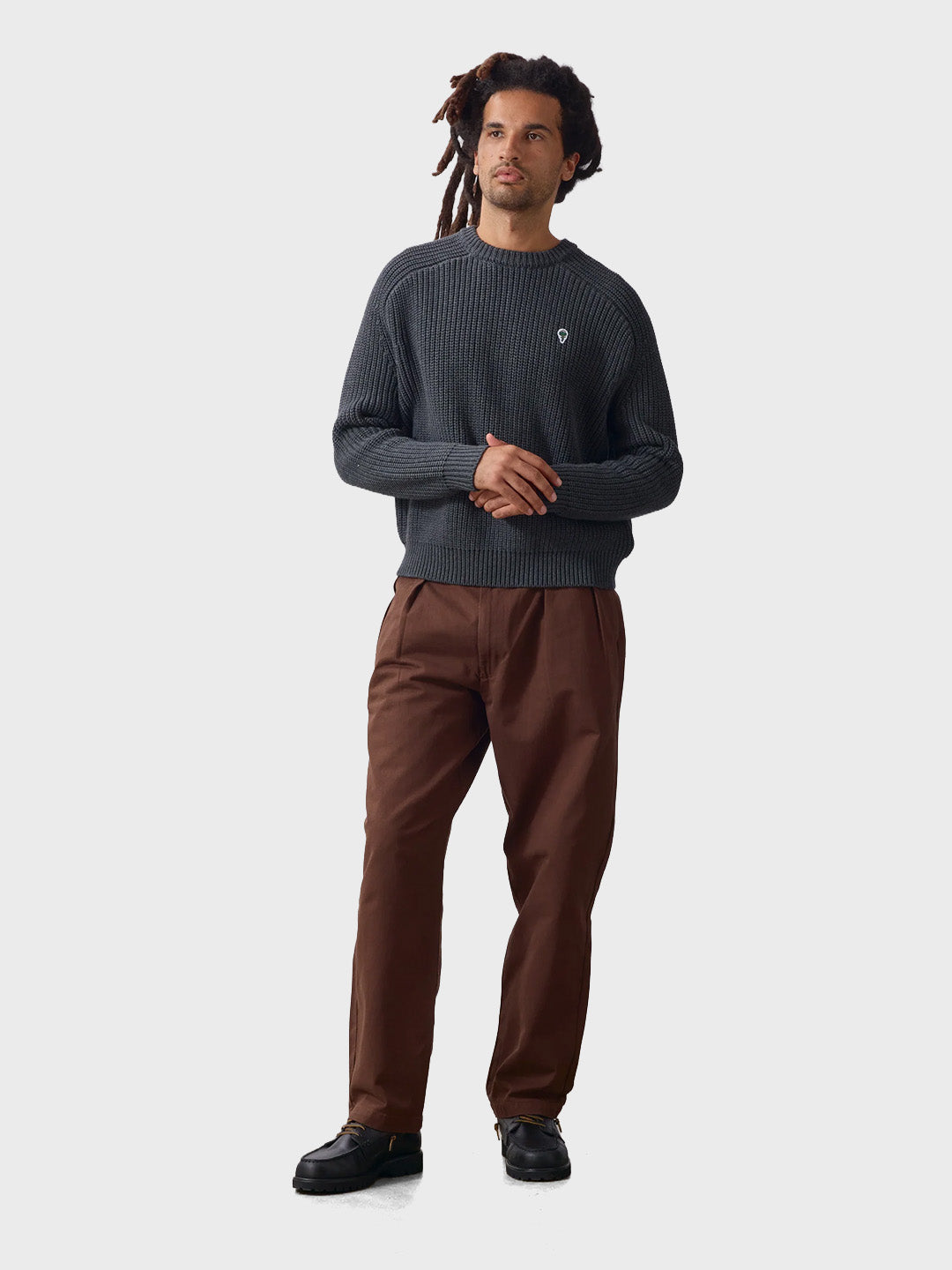 Service Works Artichoke Chunky Knitted Sweater Charcoal – outfit