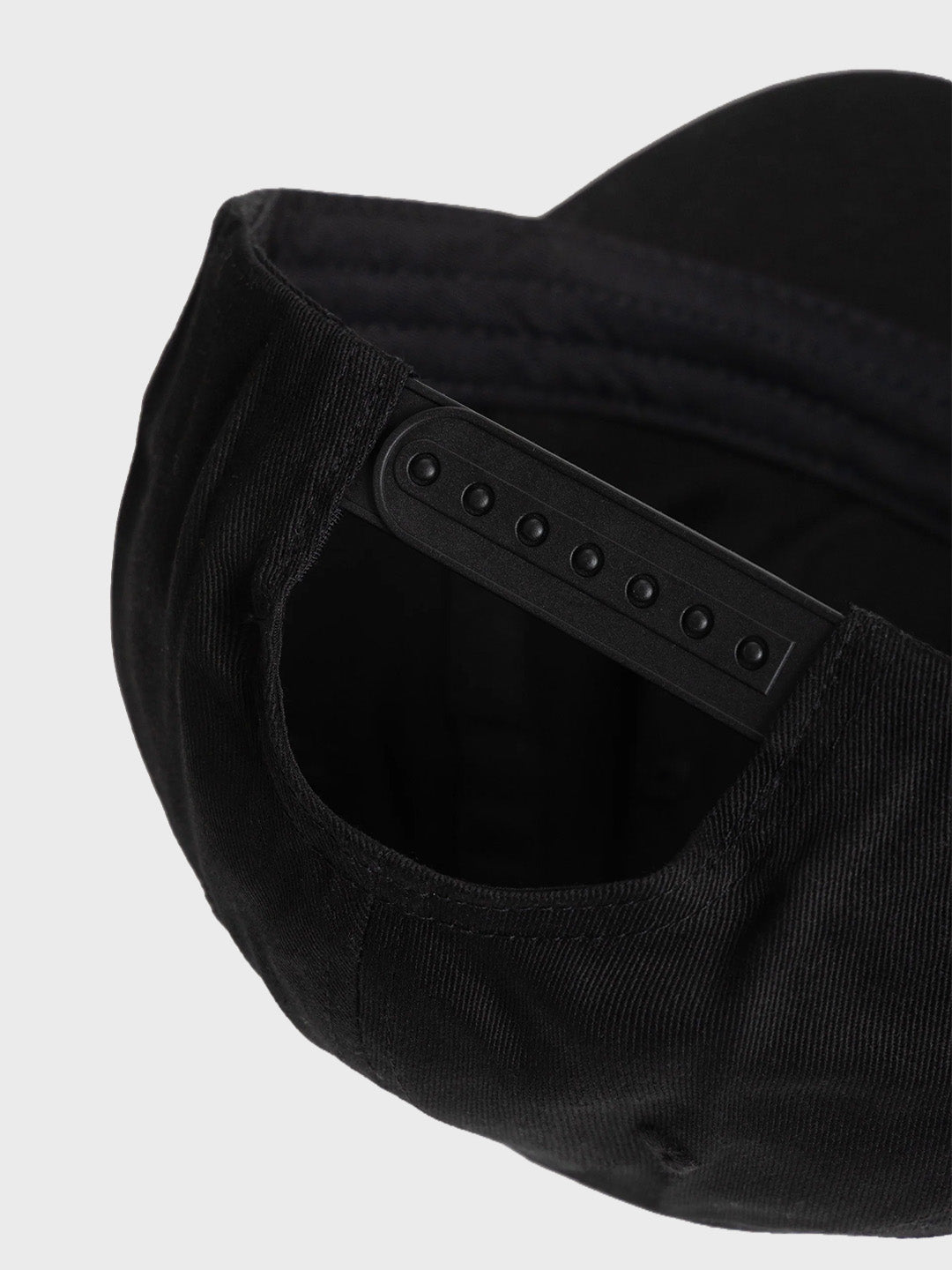 Service Works Chefswear Cap Black – close-up achterkant