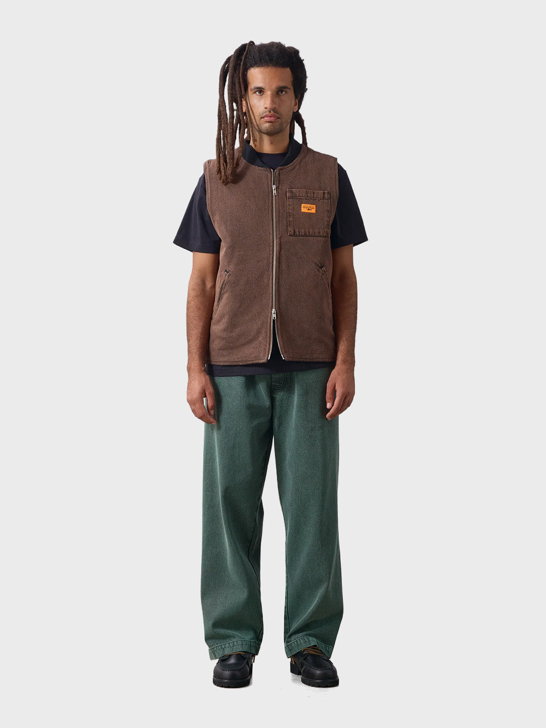 Service Works Over-Dyed Work Vest Umber – outfit
