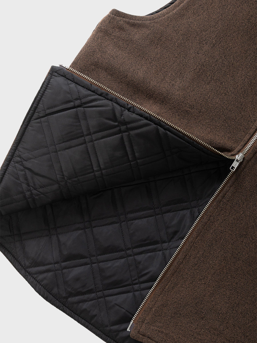 Service Works Over-Dyed Work Vest Umber – close-up rits