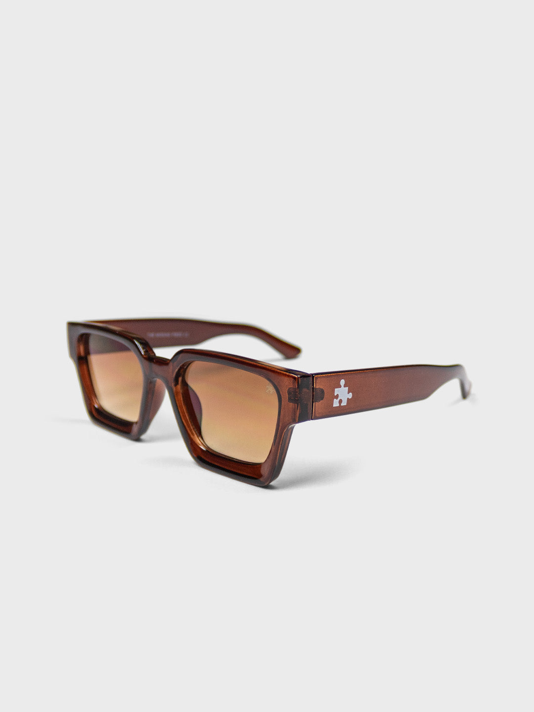 The Missing Piece Classic Shades Brown - schuin vooraanzicht