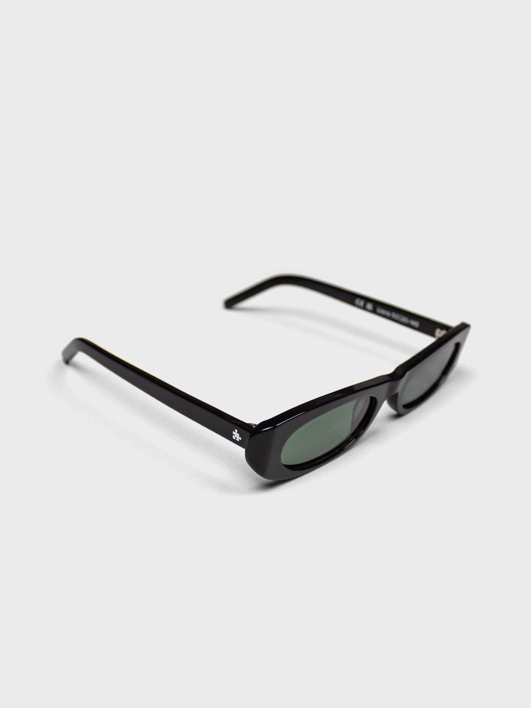 The Missing Piece Liora Shades Black - zijaanzicht