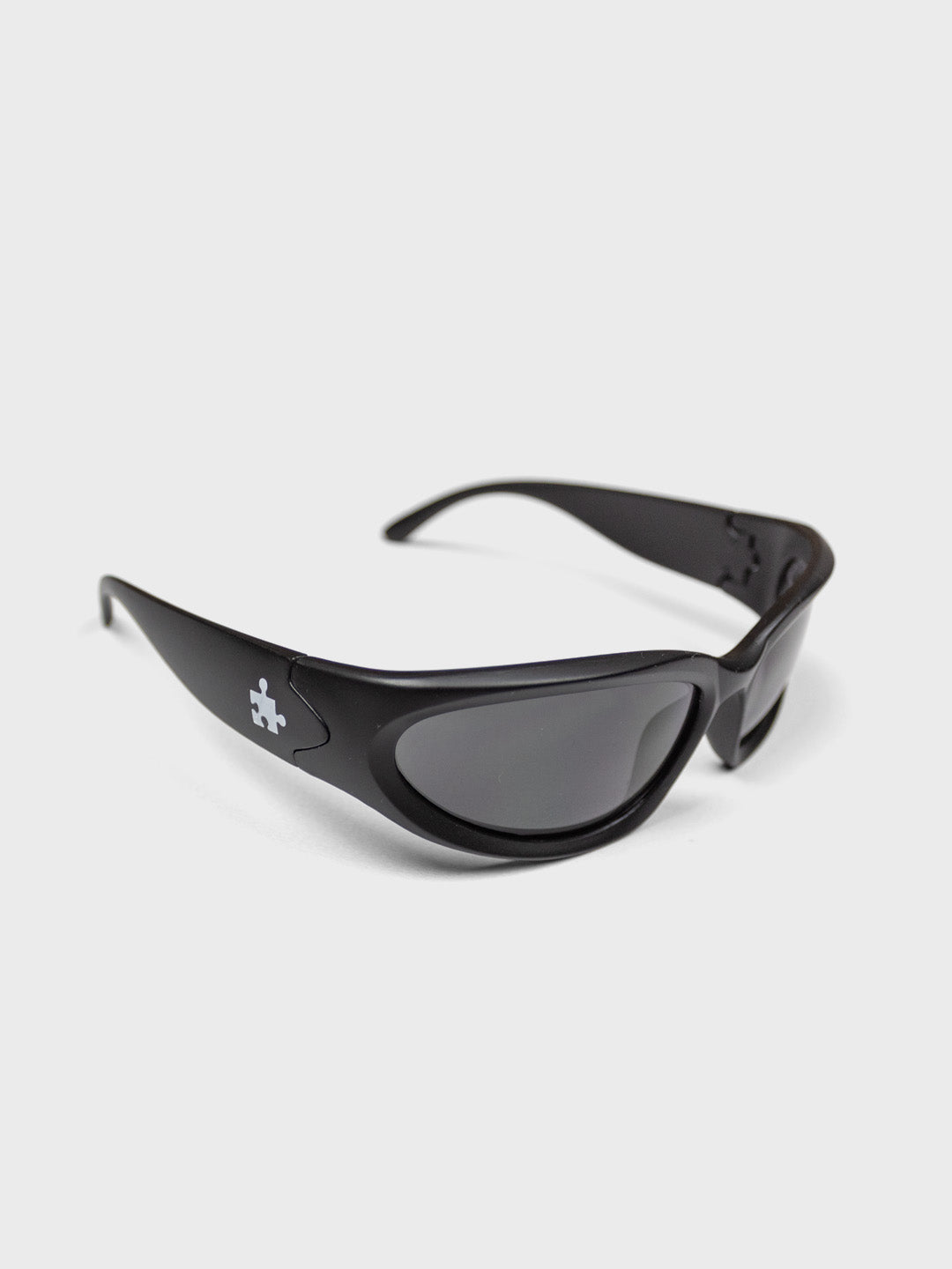The Missing Piece Marwim Shades Black - zijkant