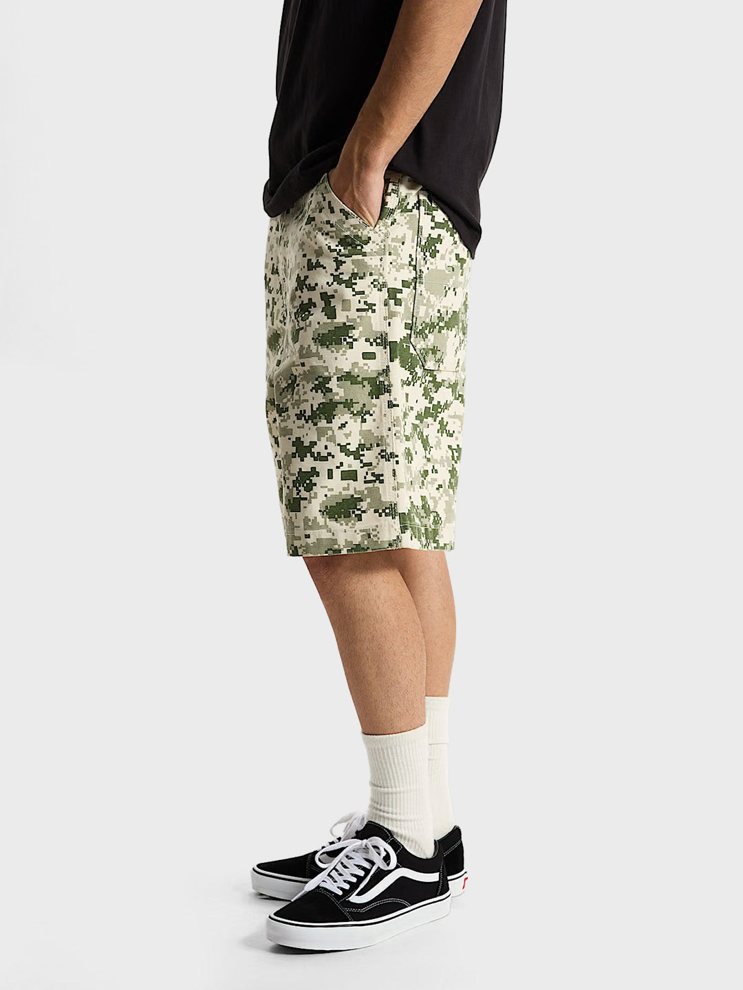 Vans Check-5 Denim Shorts Digi Camo - model zijkant