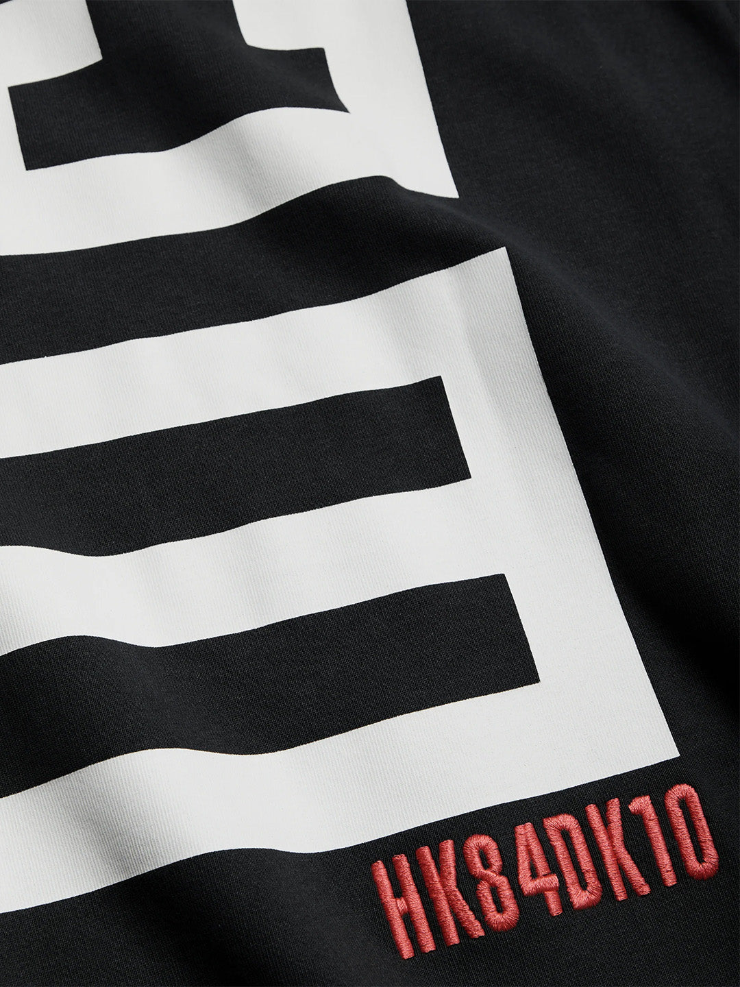 Woodbird WBBaine Mono T-Shirt Black – close-up
