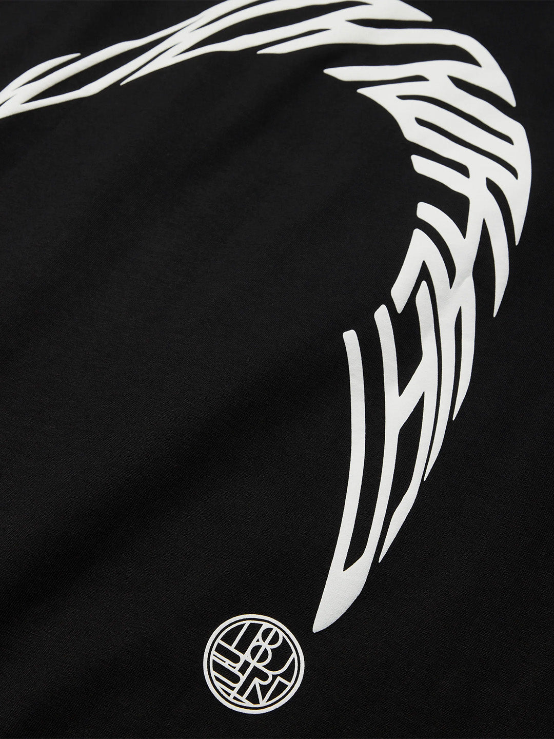 Woodbird WBBaine Warp T-Shirt Black – close-up
