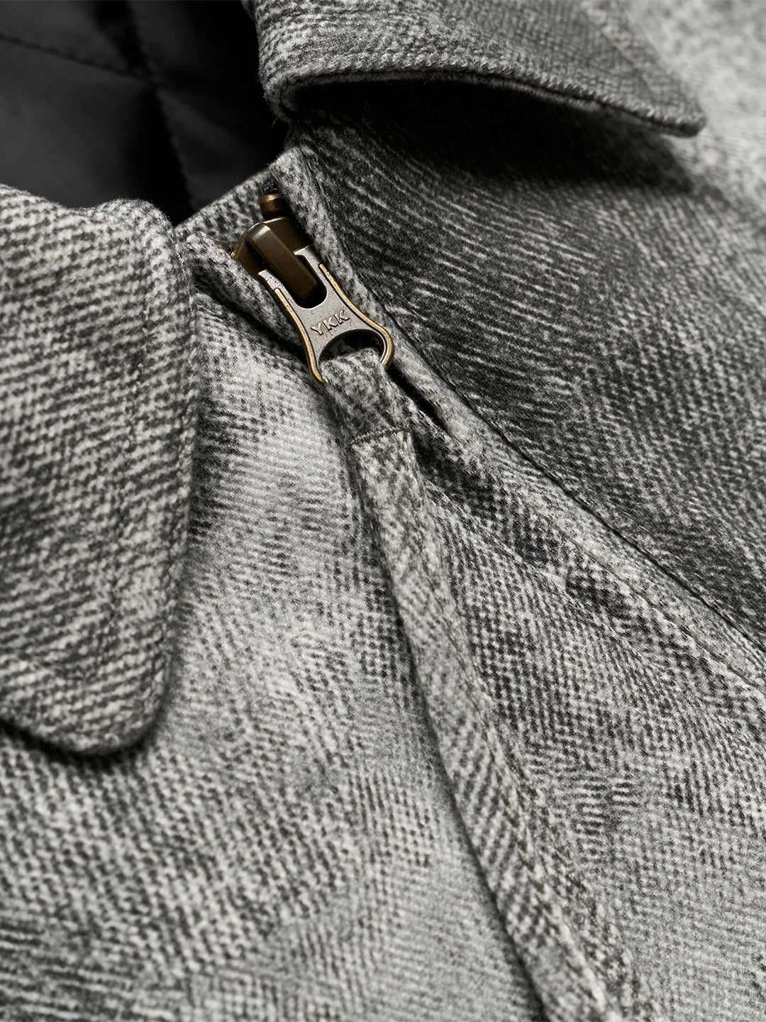 Woodbird WBBao Printed Jacket Grey – close-up