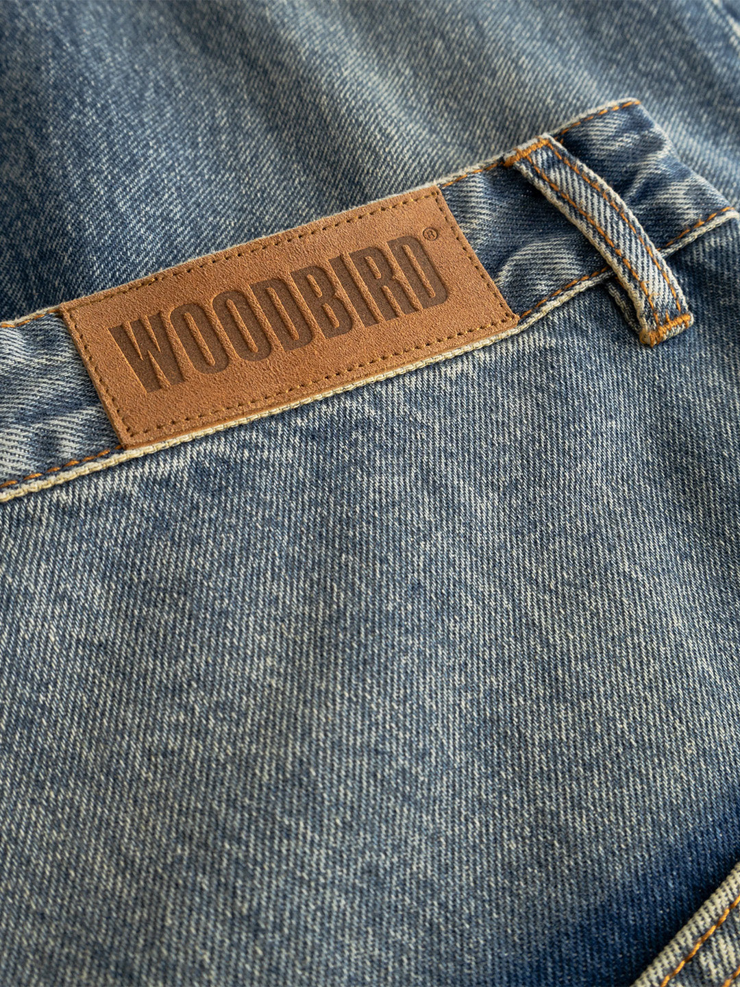 Woodbird WBGhat Twisted Jeans Blue Vintage - close-up wassing