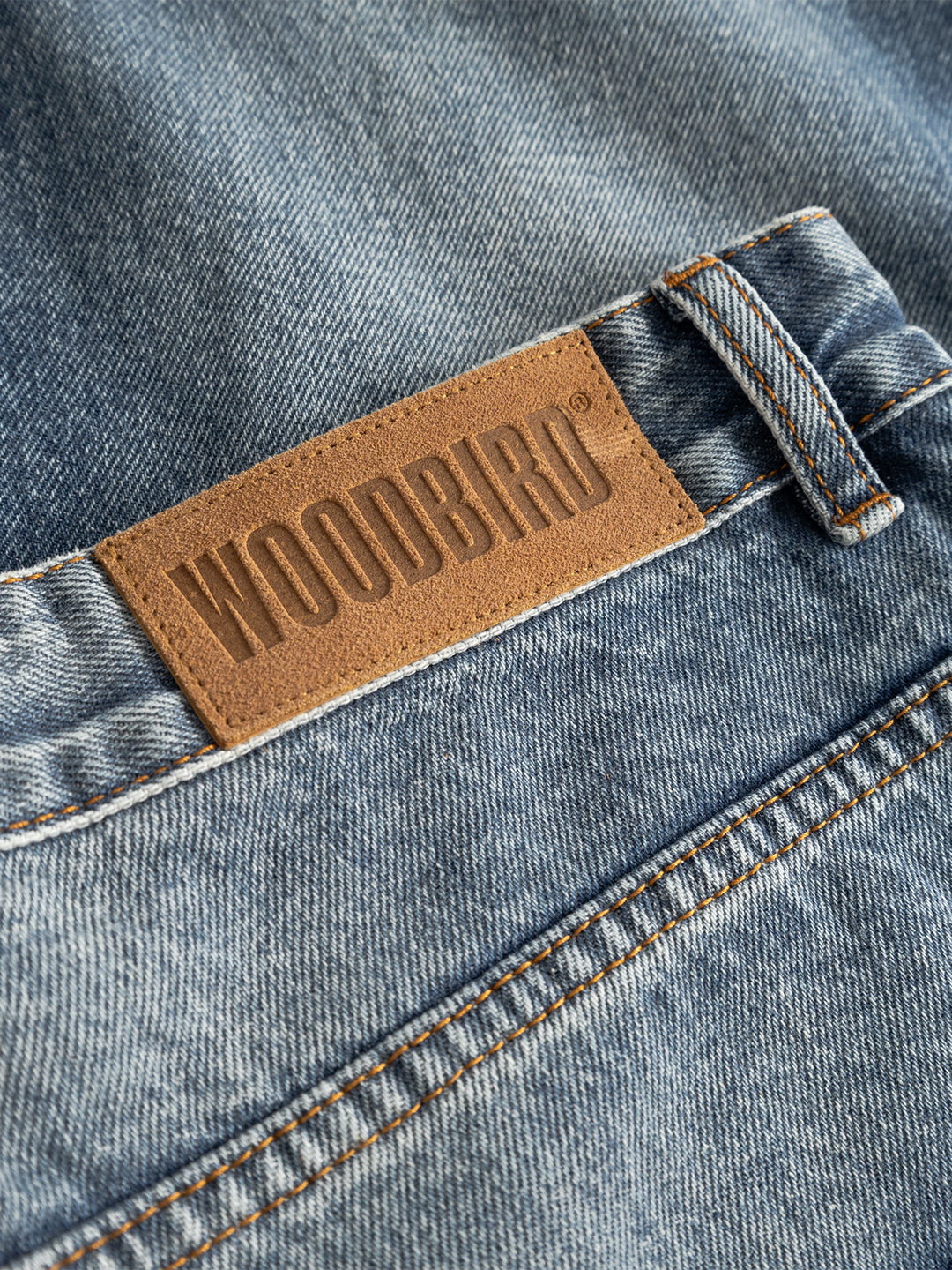 Woodbird WBYuto Twisted Denim Shorts Blue Vintage - close-up label