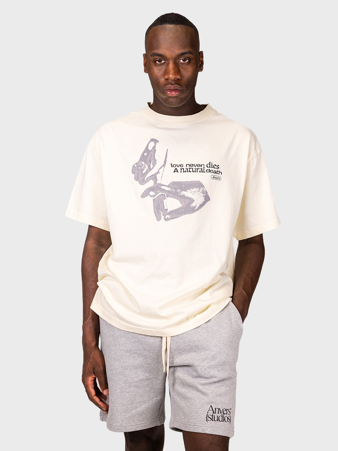 anvers studios t-shirt beige